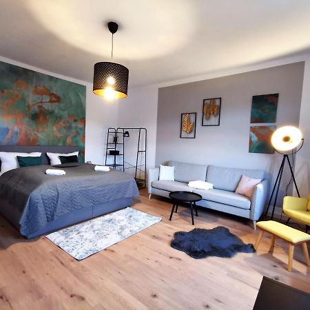 ארפורט Bohnapartments Ega Stadtblick - Garten - Wlan - Naehe Theater Ega Und Messe מראה חיצוני תמונה