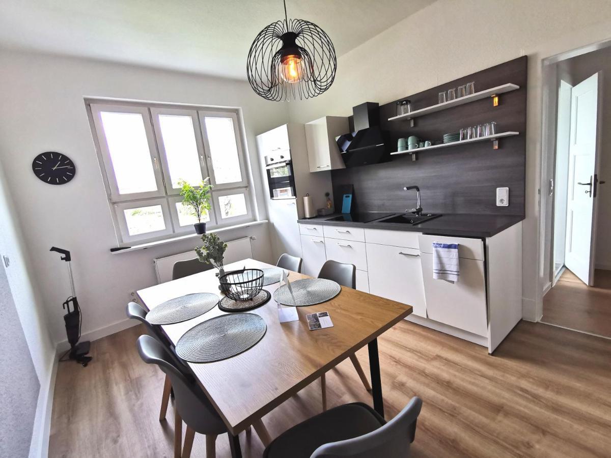 ארפורט Bohnapartments Ega Stadtblick - Garten - Wlan - Naehe Theater Ega Und Messe מראה חיצוני תמונה