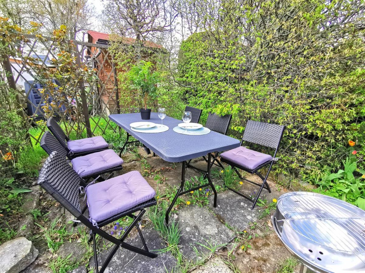 ארפורט Bohnapartments Ega Stadtblick - Garten - Wlan - Naehe Theater Ega Und Messe מראה חיצוני תמונה